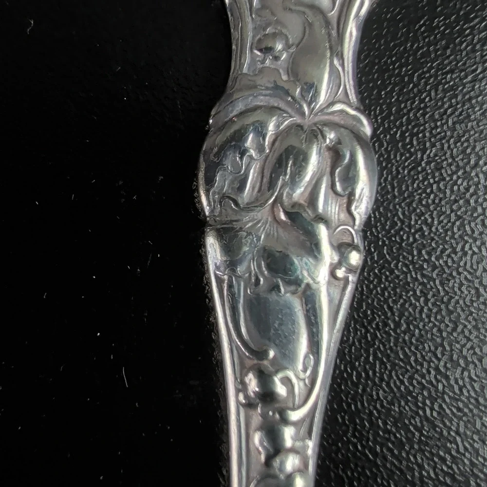 1835 R Wallace Silver Plate Sugar Shell Spoon  Floral Scalloped Monogram